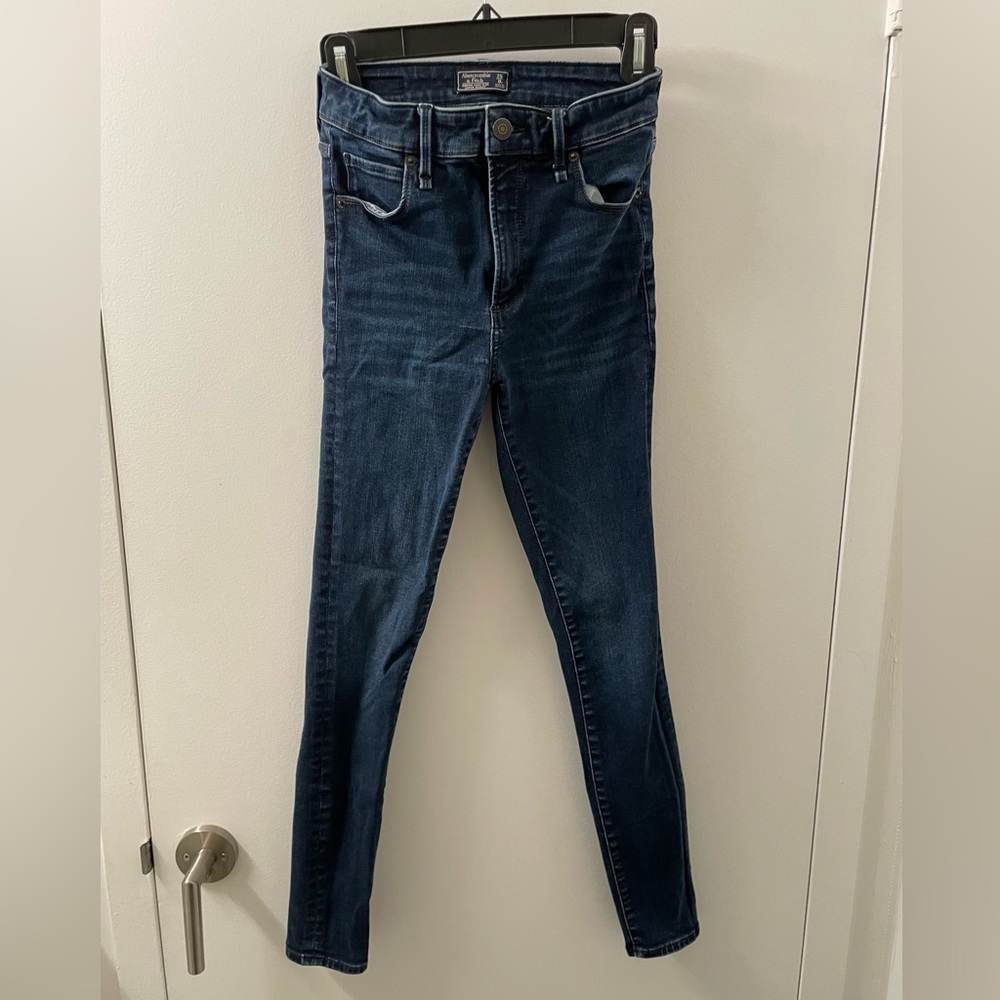 Abercromie & Fitch Simone High Rise Super Skinny Jeans - Size 25 (0R)